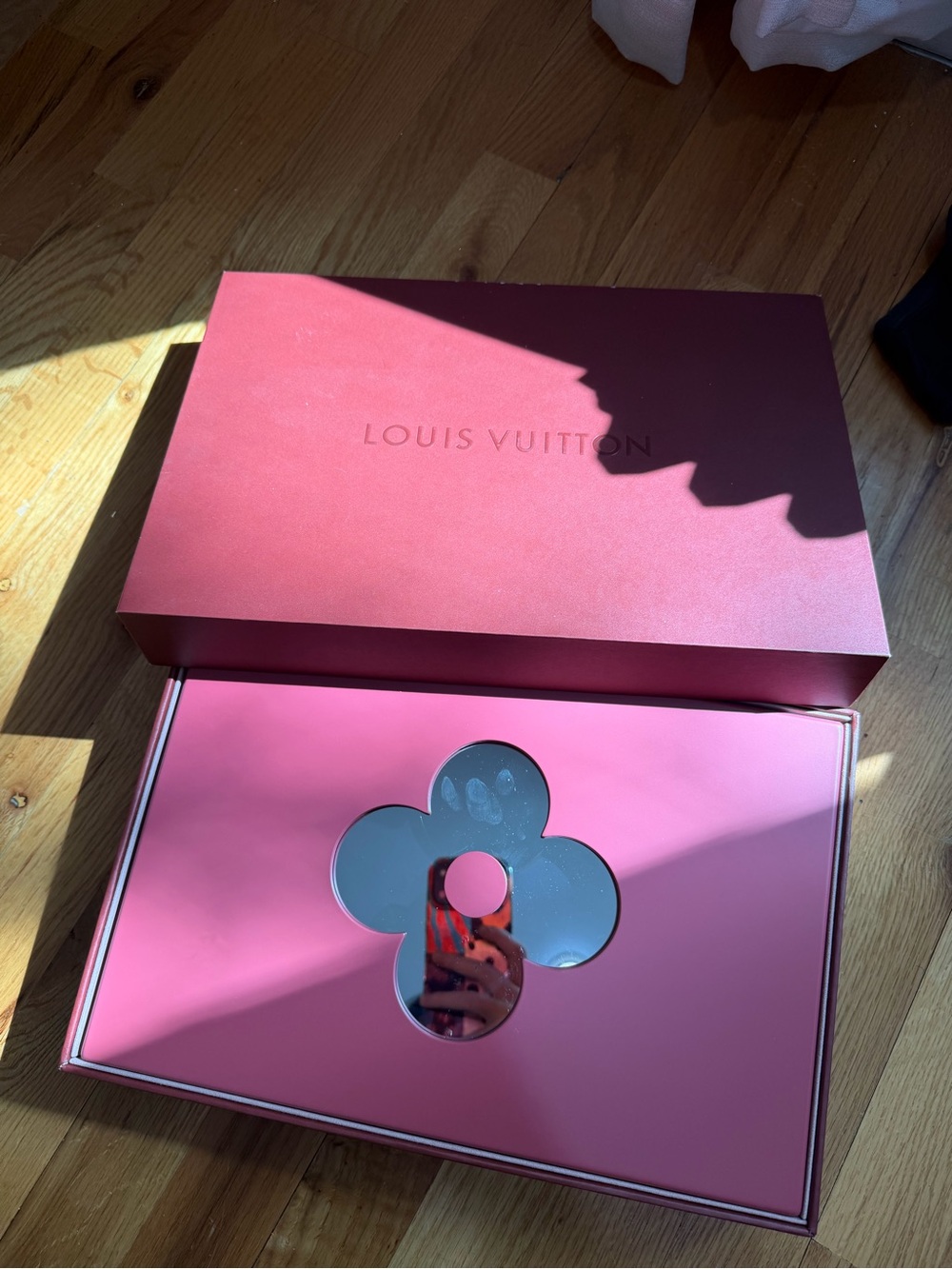 Louis Vuitton Beauté Pat McGrath Package NIB NEVER USED LIMITED EDITIKN - Picture 5 of 5